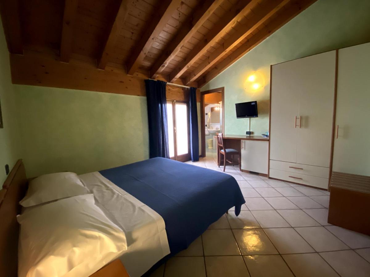 Sole Della Franciacorta - & Restaurant Hotel Capriolo